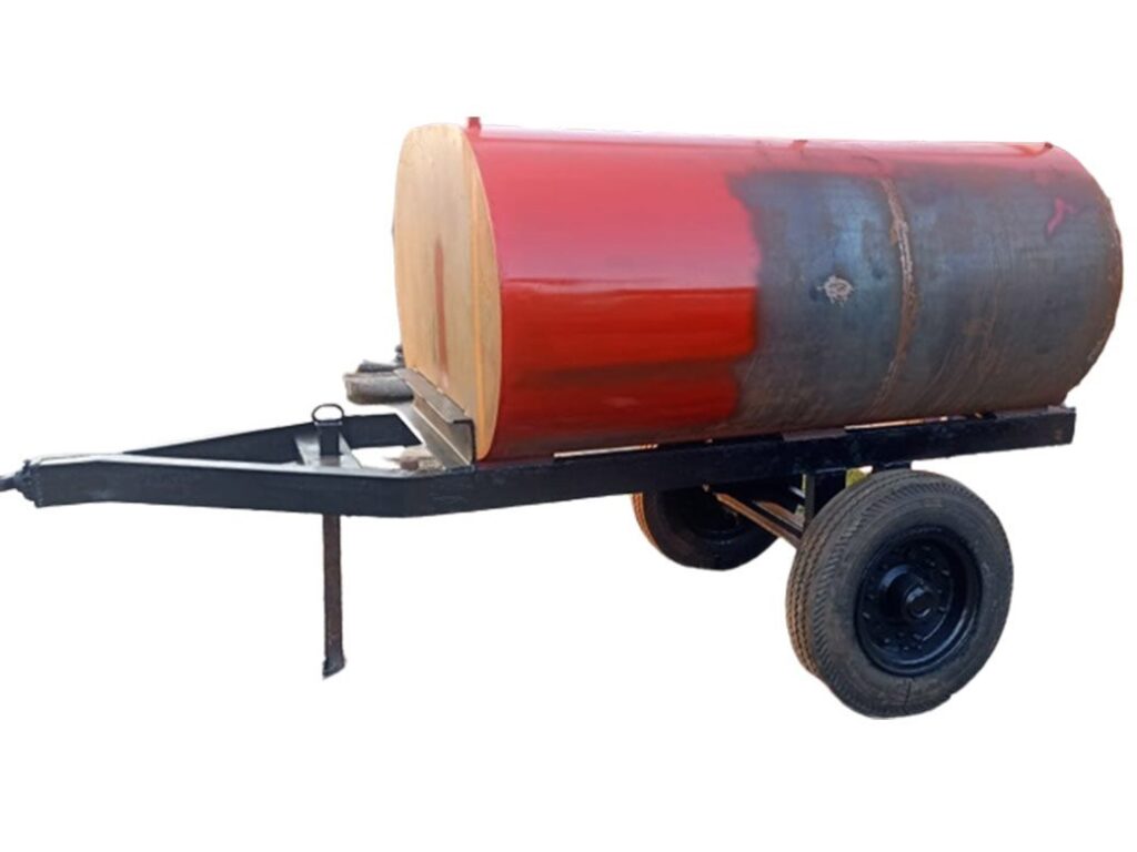 2000 liter tractor water tanker